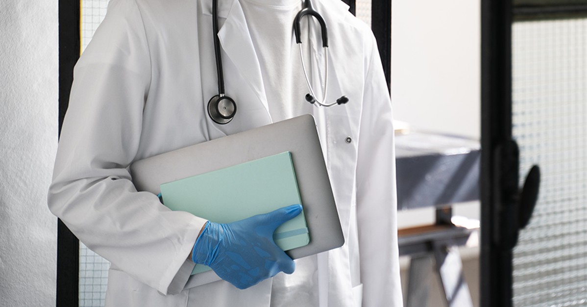 Homem barrado em heteroidentificação terá vaga em residência médica